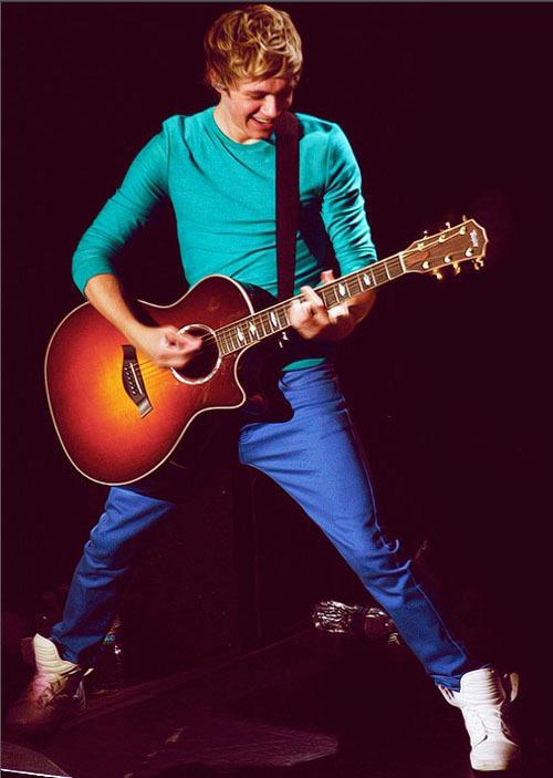Niall Horan-22